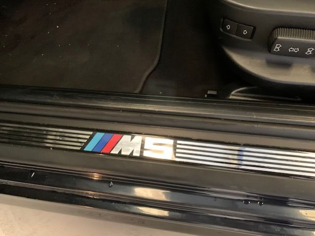 BMW M5 5.0 I  400CV de segunda mano