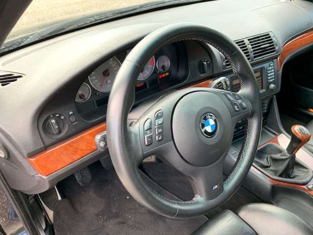 BMW M5 5.0 I  400CV de segunda mano