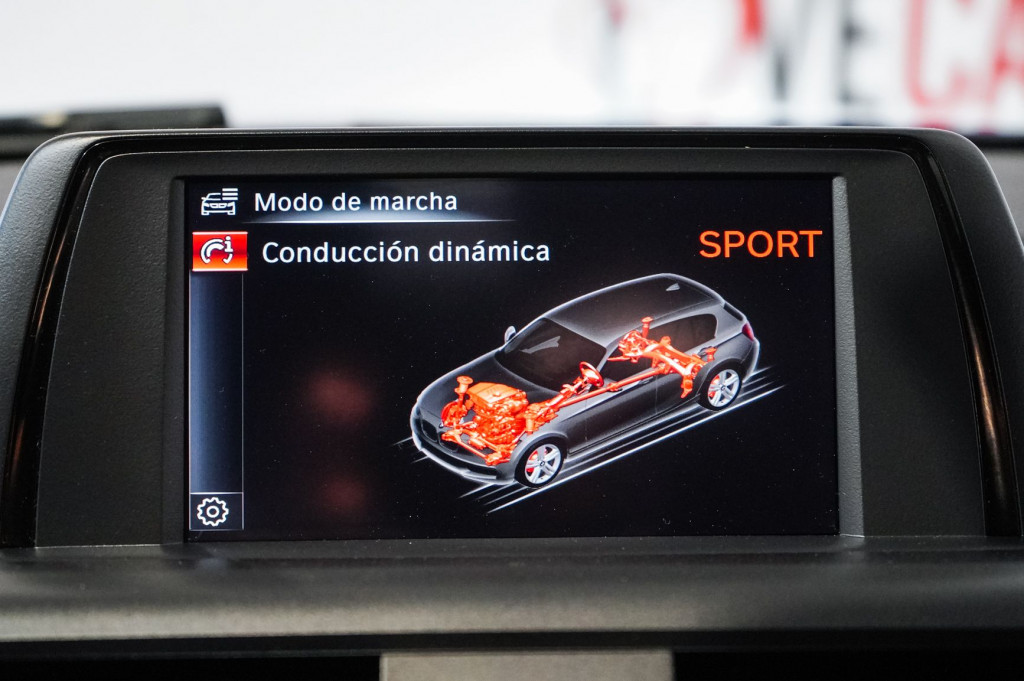 BMW SERIE 1 116 D PACK M  115 de segunda mano