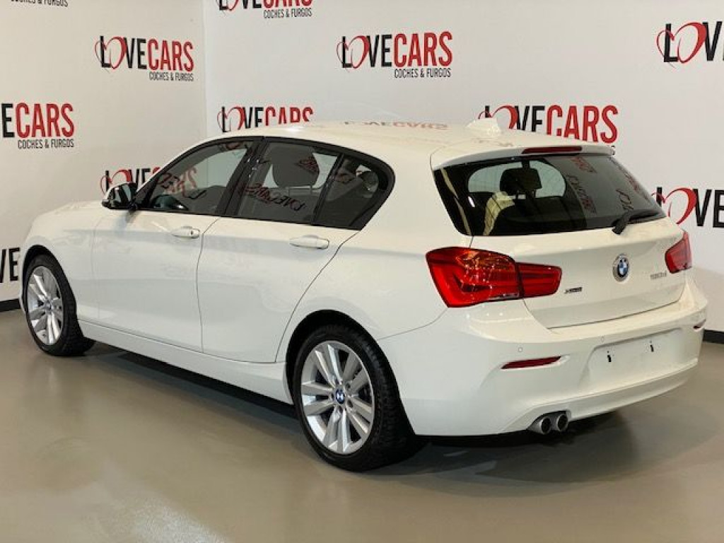 BMW SERIE 1 120D AUTOM. XDRIVE ADVANTAGE 190 de segunda mano