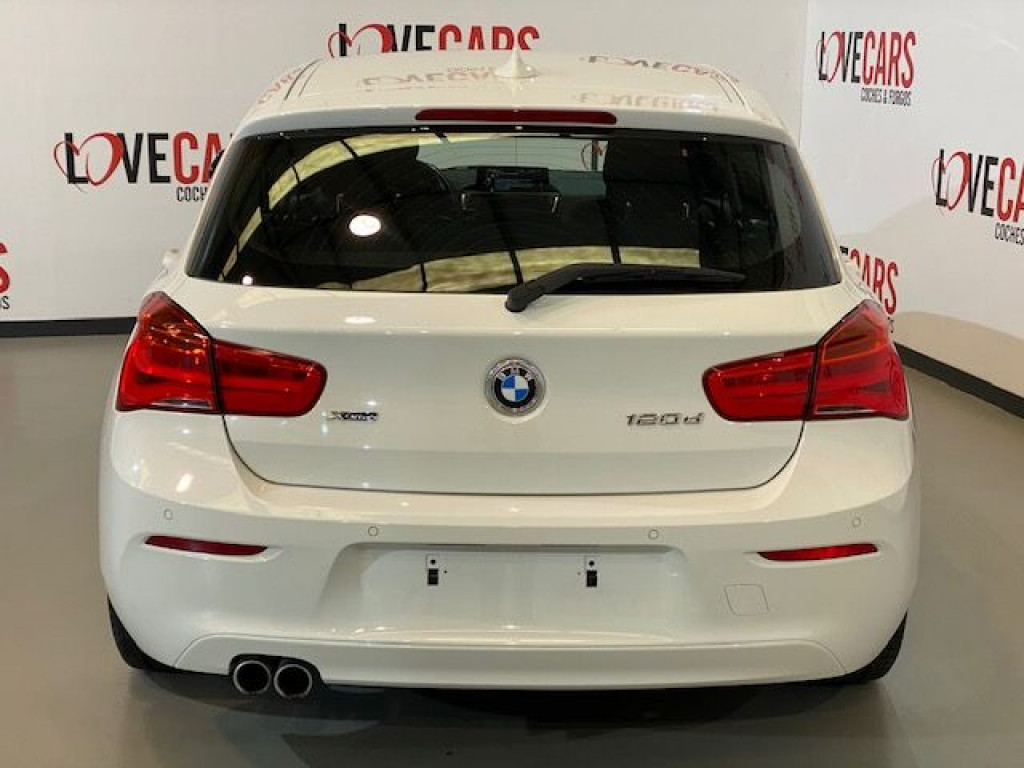 BMW SERIE 1 120D AUTOM. XDRIVE ADVANTAGE 190 de segunda mano