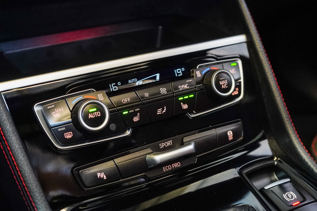 BMW SERIE 2 218 ACTIVE TOURER SPORT de segunda mano