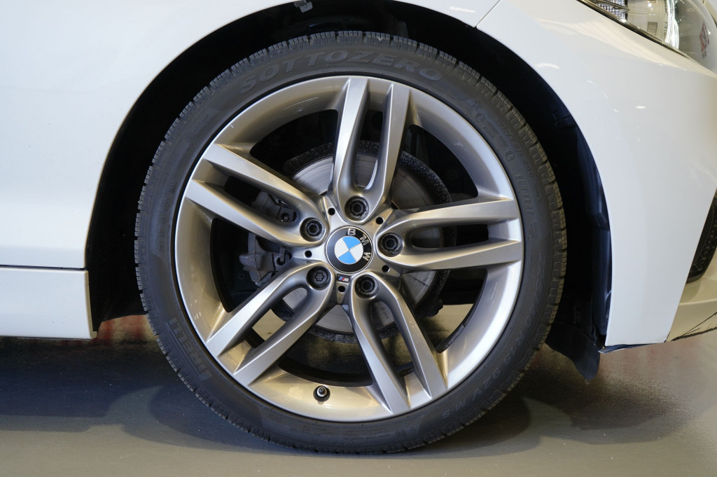 BMW SERIE 2 218 D COUPE 150 de segunda mano