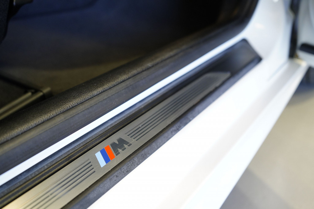 BMW SERIE 2 218 D COUPE 150 de segunda mano