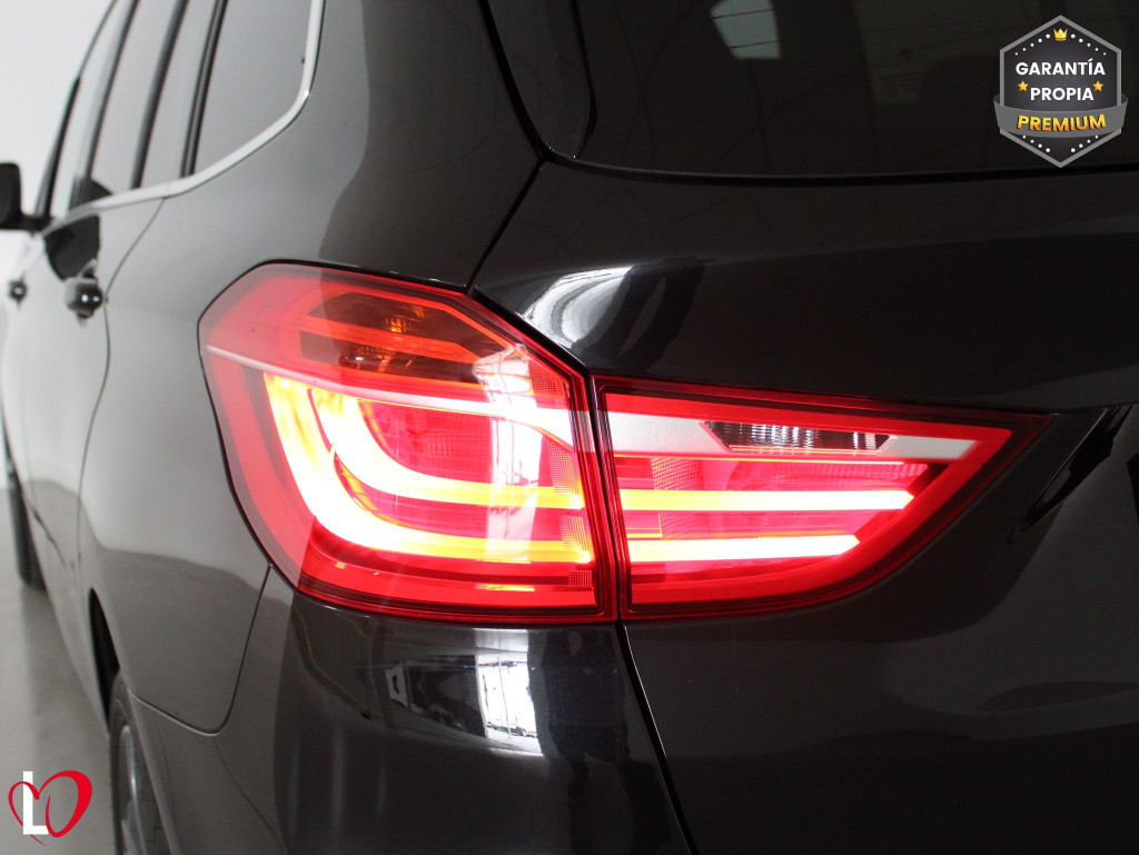 BMW SERIE 2 ACTIVE TOURER 218 D SPORT LINE 150 de segunda mano