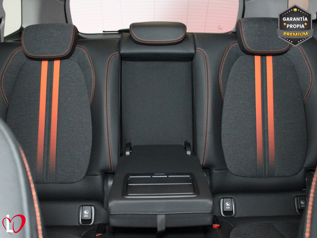 BMW SERIE 2 ACTIVE TOURER 218 D SPORT LINE 150 de segunda mano