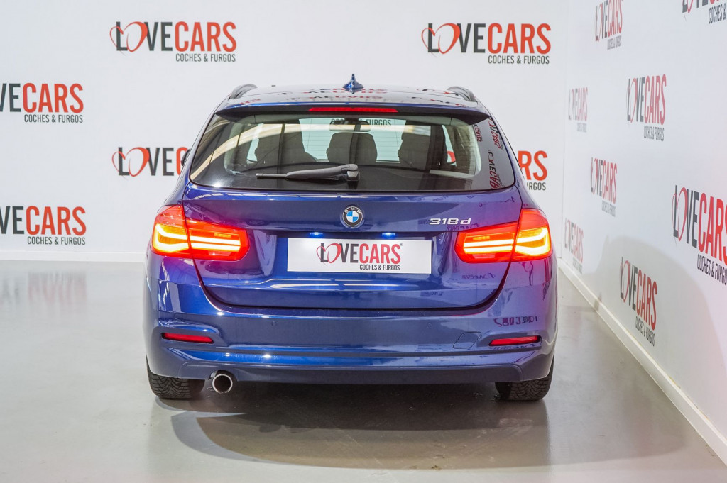 BMW SERIE 3 318 D TOURING AUTOM. BUSINESS ADVANTAGE 150 de segunda mano