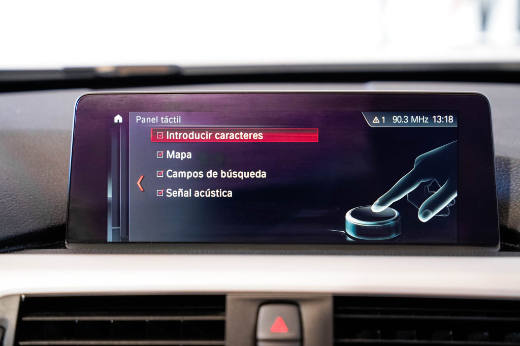 BMW SERIE 3 318 D TOURING TECHO 150 de segunda mano