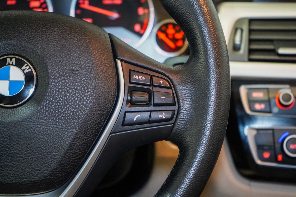 BMW SERIE 3 320 D EFFICIENT DYNAMICS 165 de segunda mano