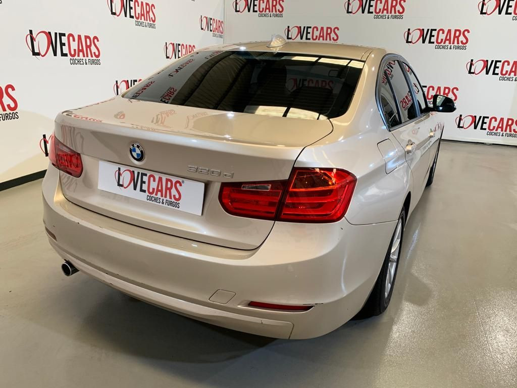 BMW SERIE 3 320D AUTOM. 183 de segunda mano
