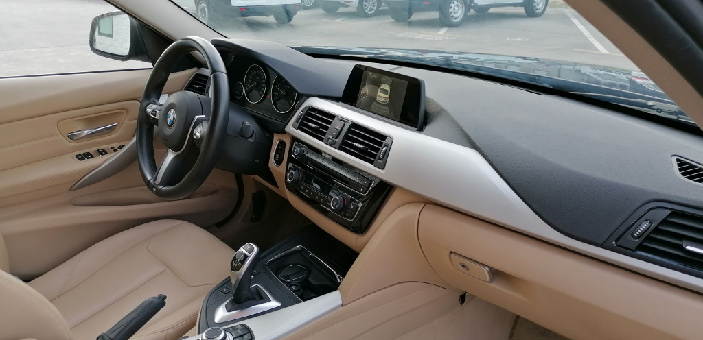 BMW SERIE 3 320D BERLINA M AUTOM EFFICIENT DYNAMICS 163 de segunda mano