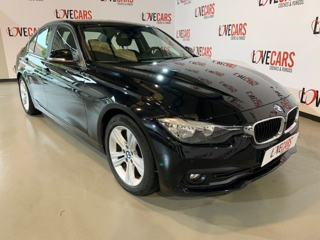 BMW SERIE 3 320D BERLINA PACK M 163 de segunda mano