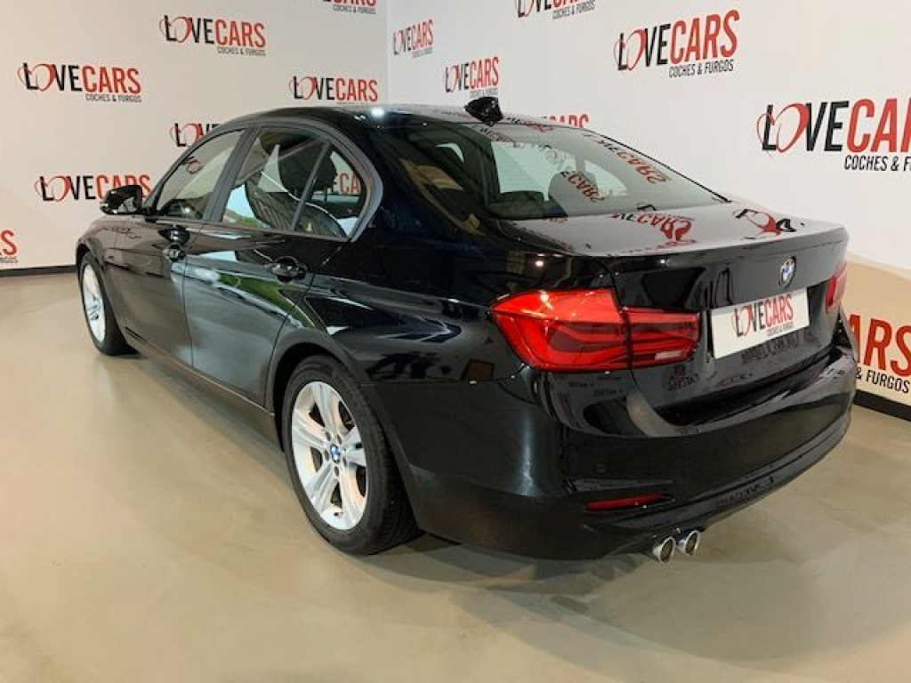 BMW SERIE 3 320D BERLINA PACK M 163 de segunda mano