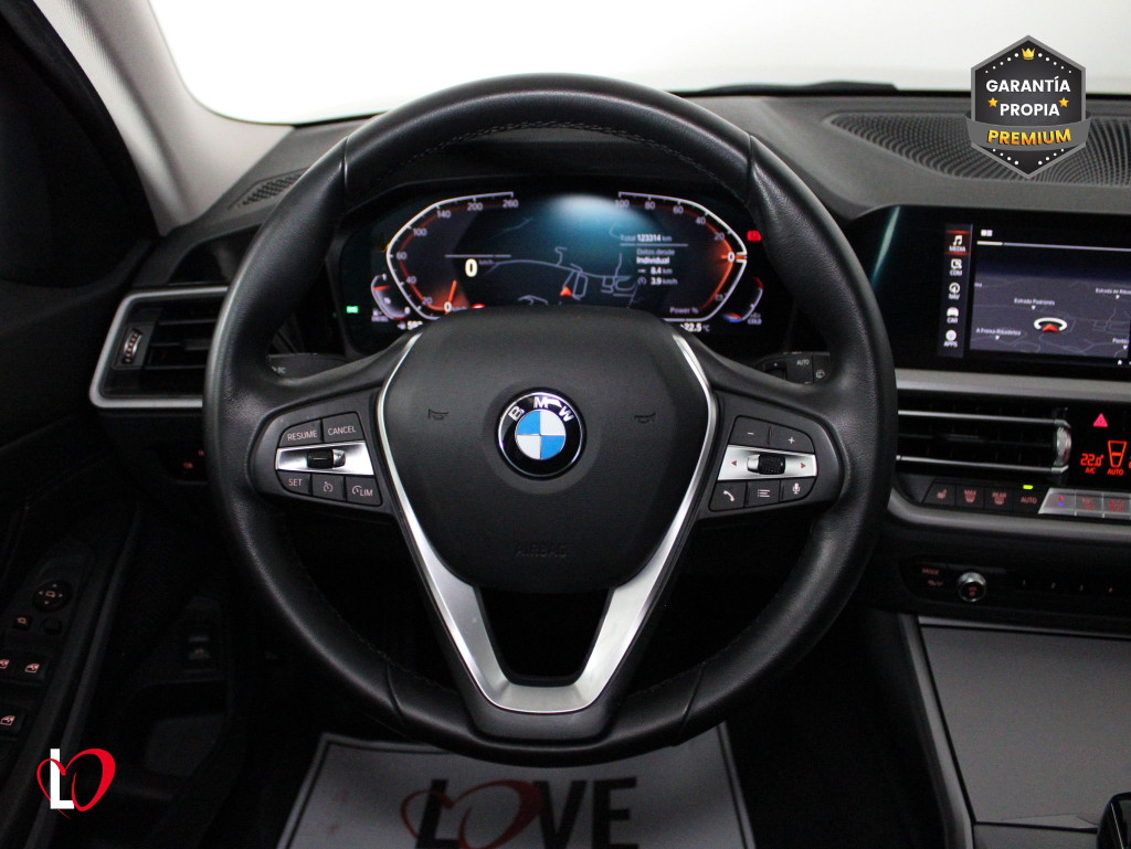 BMW SERIE 3 TOURING 318 D AUTO. ADVANGARDE 150 de segunda mano