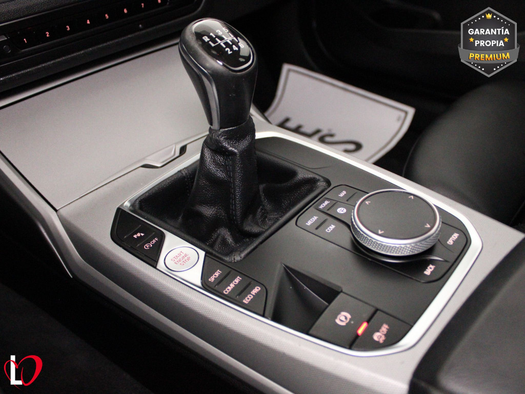 BMW SERIE 3 TOURING 318D 6V LIVE 150 de segunda mano