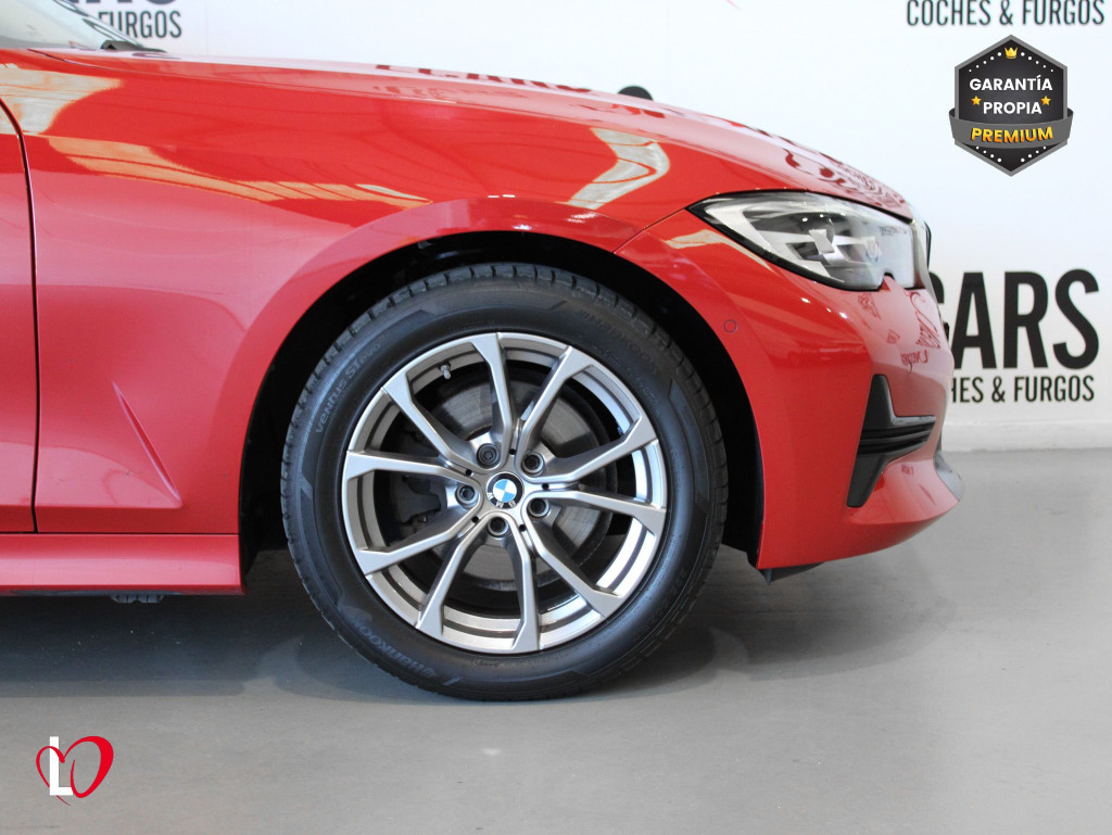 BMW SERIE 3 TOURING 320 D AUTO. PACK M 190 de segunda mano