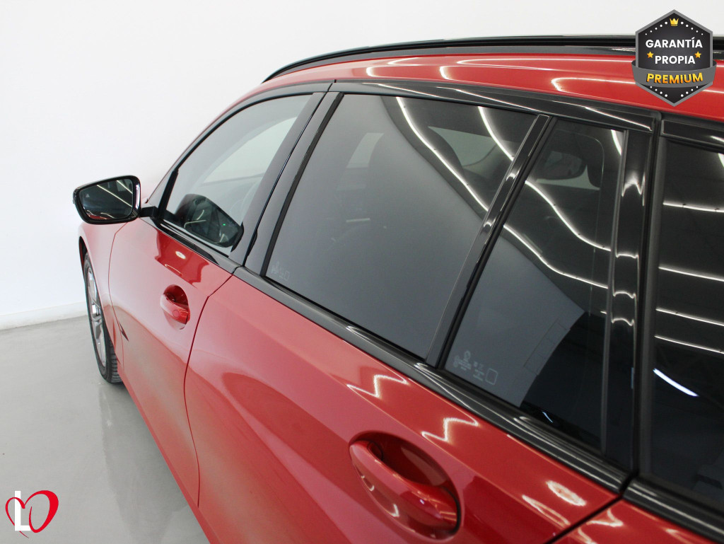 BMW SERIE 3 TOURING 320 D AUTO. PACK M 190 de segunda mano