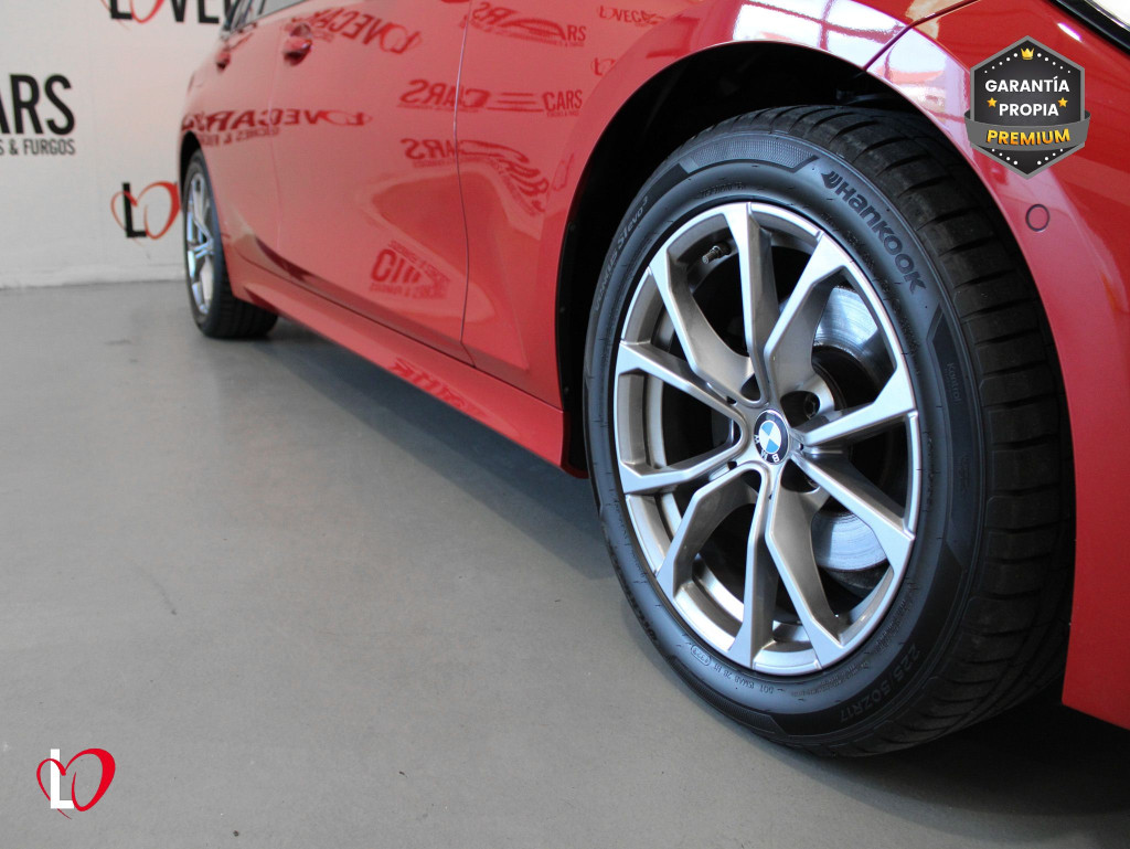 BMW SERIE 3 TOURING 320 D AUTO. PACK M 190 de segunda mano