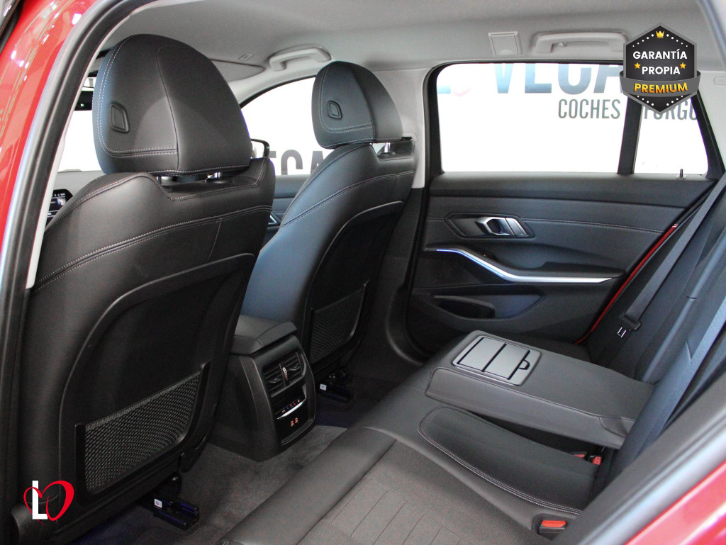 BMW SERIE 3 TOURING 320 D AUTO. PACK M 190 de segunda mano