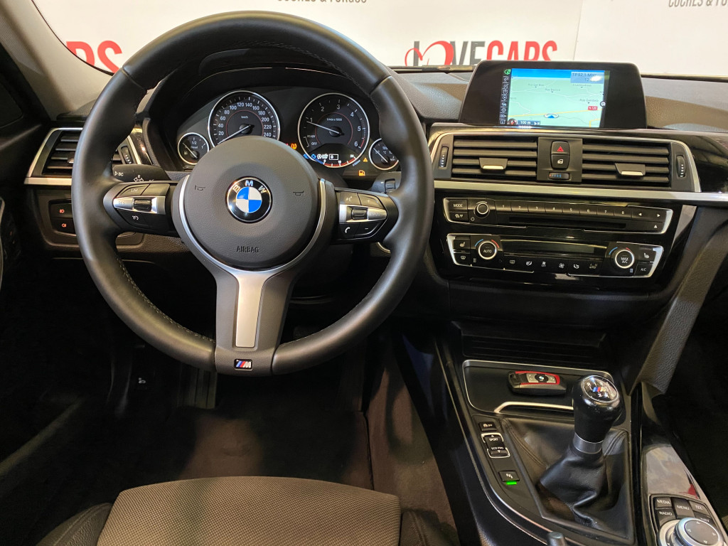 BMW SERIE 3 TOURING 320D SPORT LINE M 190 de segunda mano