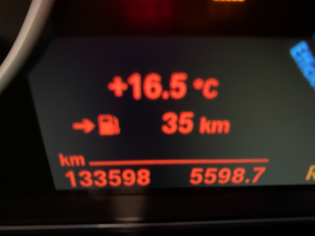 BMW SERIE 3 TOURING 320D SPORT LINE M 190 de segunda mano