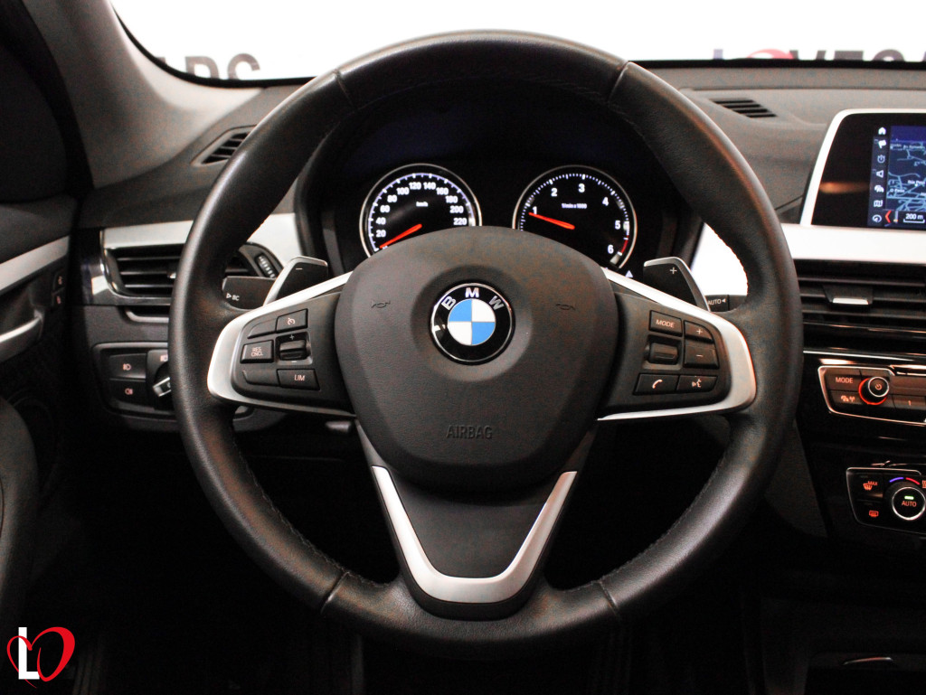BMW X1 18D AUTOMÁTICO S DRIVE 150 de segunda mano