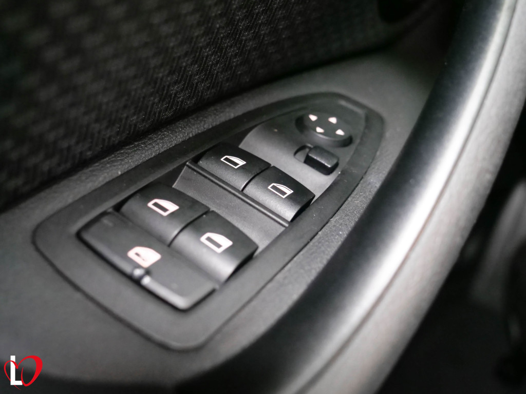 BMW X1 SDRIVE 18D AUTOM. 150 de segunda mano