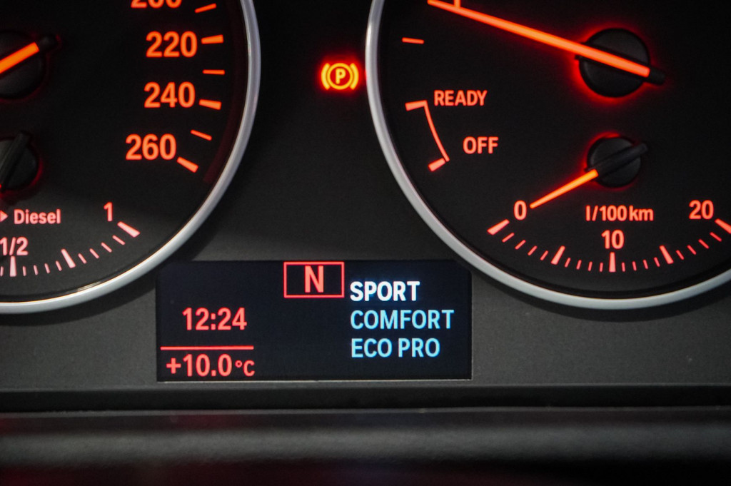BMW X1 SDRIVE 18D PIEL TECHO 150 de segunda mano