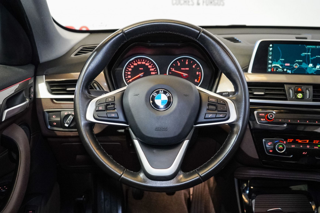 BMW X1 SDRIVE 18D PIEL TECHO 150 de segunda mano