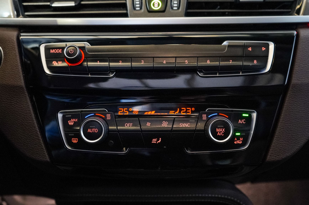 BMW X1 SDRIVE 18D PIEL TECHO 150 de segunda mano