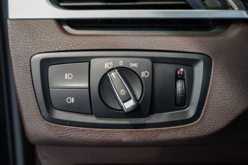 BMW X1 SDRIVE 18D PIEL TECHO 150 de segunda mano