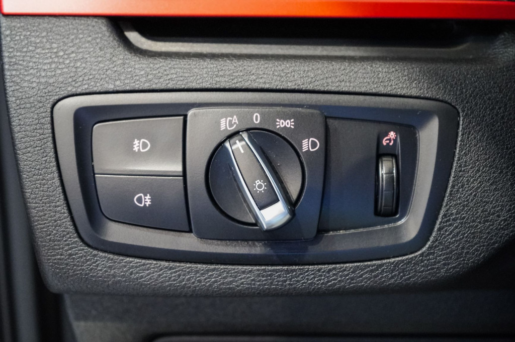 BMW X1 SDRIVE 20D AUTOM. SPORT 190 de segunda mano