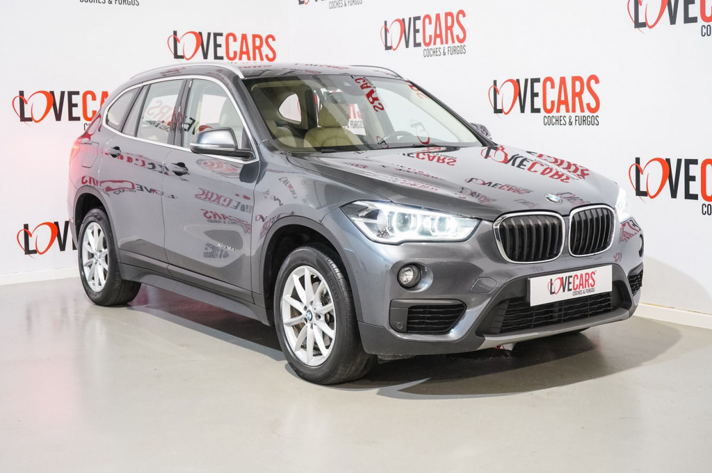 BMW X1 XDRIVE 18D AUTOM. DESIGN 150 de segunda mano