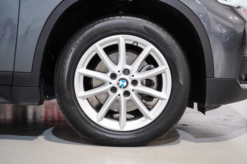 BMW X1 XDRIVE 18D AUTOM. DESIGN 150 de segunda mano