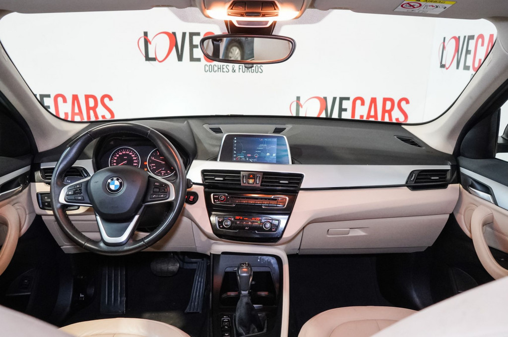 BMW X1 XDRIVE 18D AUTOM. DESIGN 150 de segunda mano
