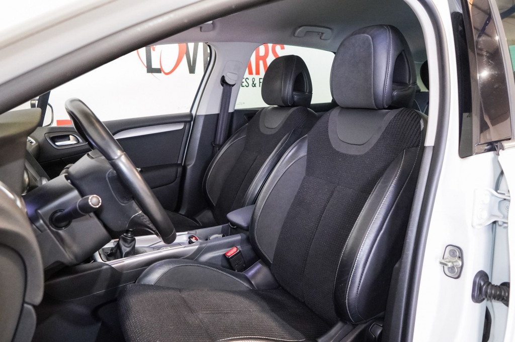 CITROEN C4 1.6 BlueHDI SHINE 120 de segunda mano