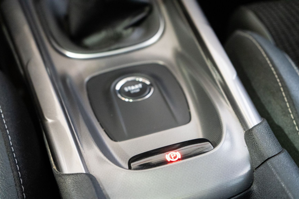 CITROEN C4 BlueHDI S&S FEEL EDITION 6V 120 de segunda mano