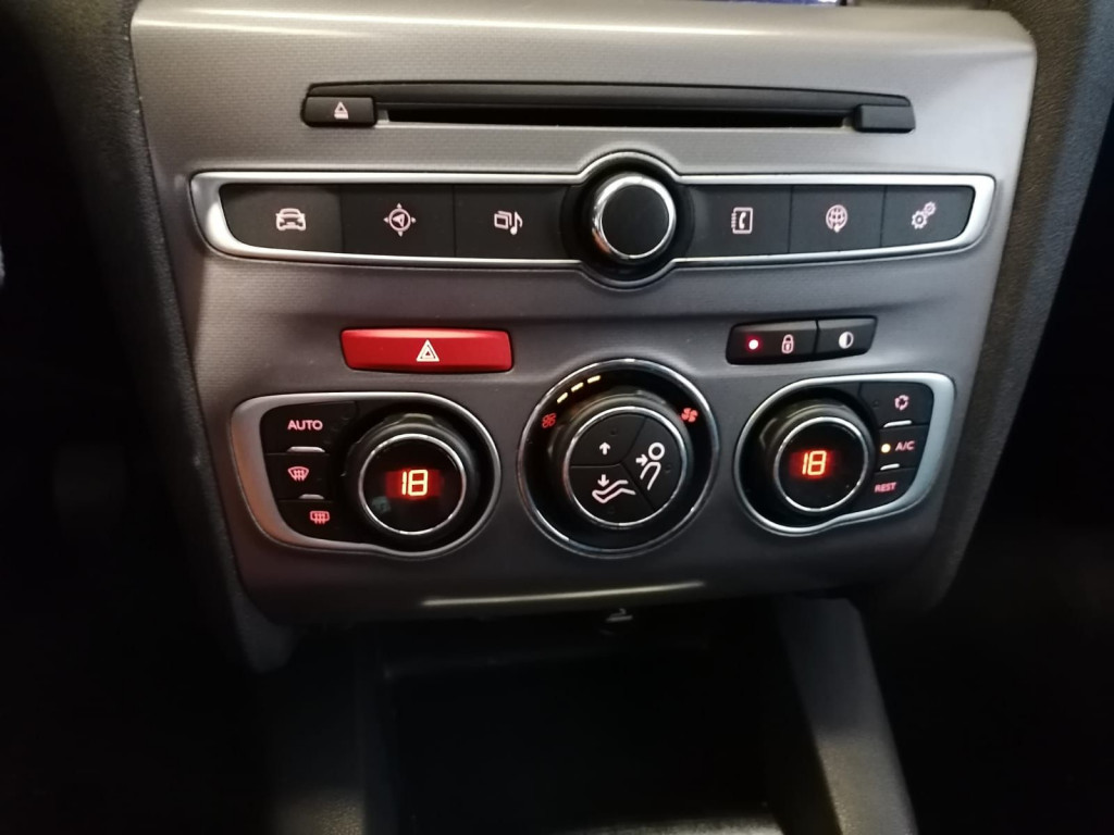 CITROEN C4 BlueHDI TONIC 100 de segunda mano
