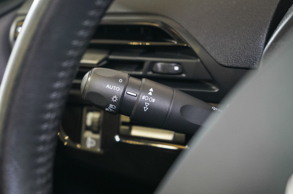 CITROEN C4 SPACETOURER BLUEHDI BUSINESS 130 de segunda mano