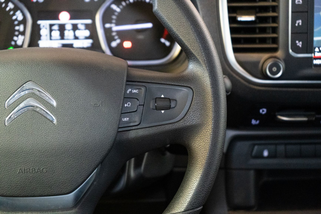 CITROEN SPACETOURER BlueHDI S&S TALLA M FEEL 150 de segunda mano
