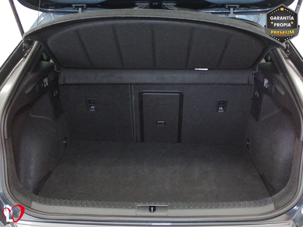 CUPRA FORMENTOR 1.4 E-HYBRID PLUG-IN 204 de segunda mano