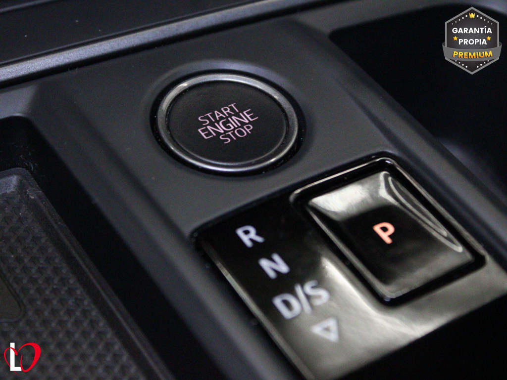 CUPRA FORMENTOR 1.4 E-HYBRID PLUG-IN 204 de segunda mano