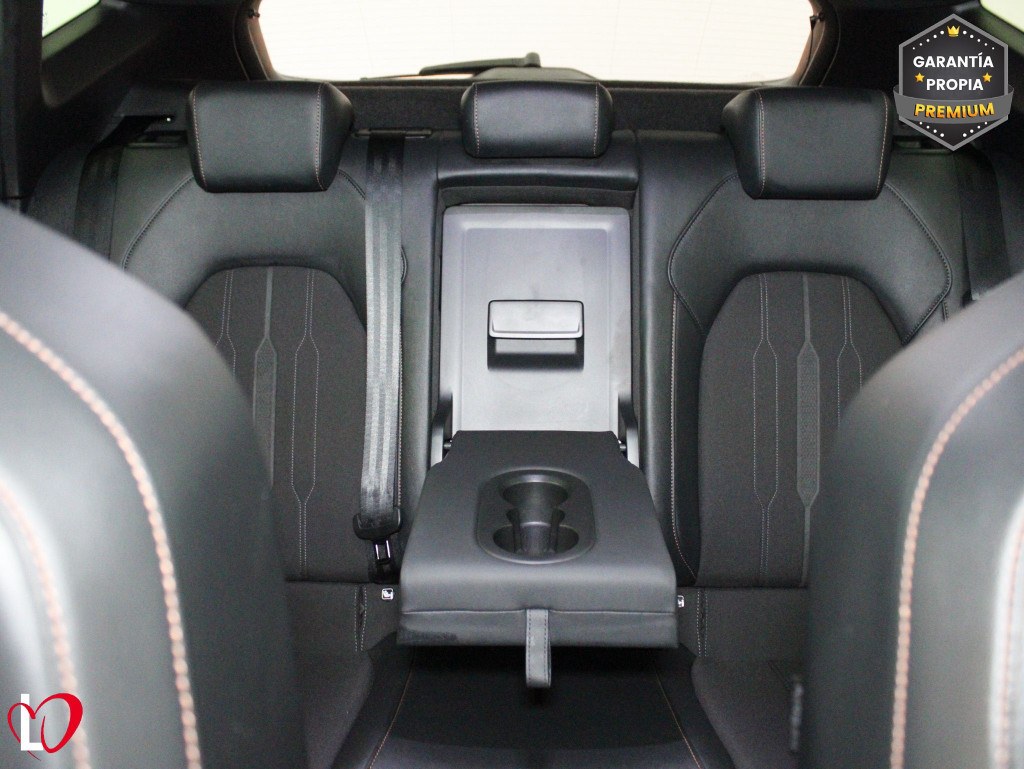 CUPRA FORMENTOR 1.4 E-HYBRID PLUG-IN 204 de segunda mano