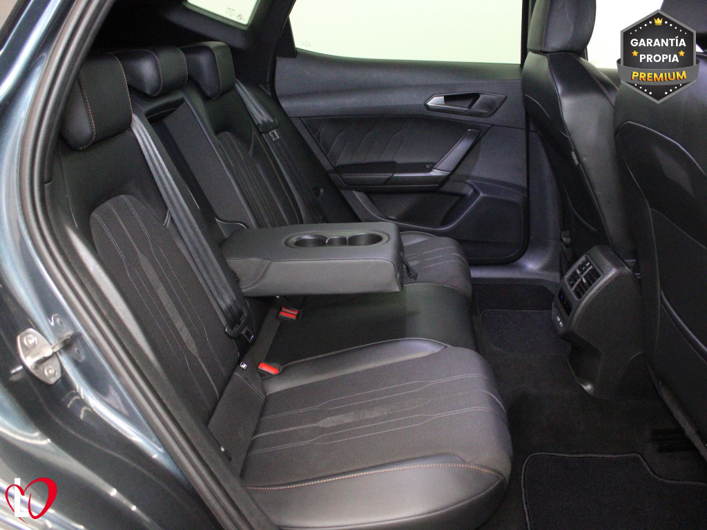 CUPRA FORMENTOR 1.4 E-HYBRID PLUG-IN 204 de segunda mano