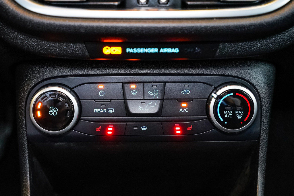 FORD FIESTA 1.5 TDCI COOL&CONNECT 85 de segunda mano