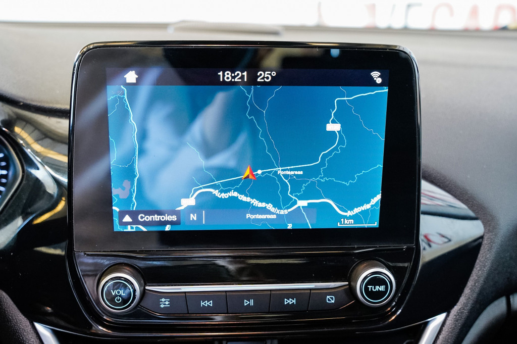 FORD FIESTA 1.5 TDCI COOL&CONNECT 85 de segunda mano