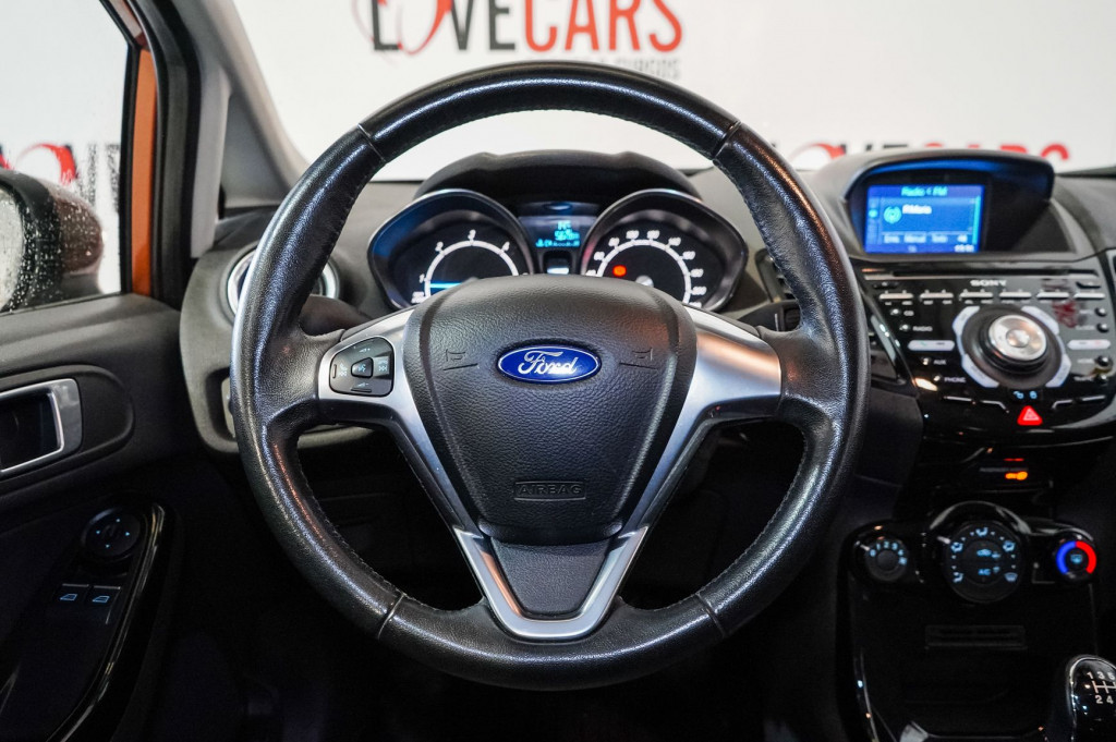 FORD FIESTA 1.6 TDCI de segunda mano