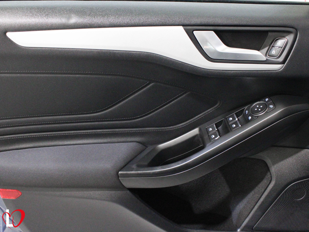 FORD FOCUS 1.0 ECOBOOST TREND 100 de segunda mano