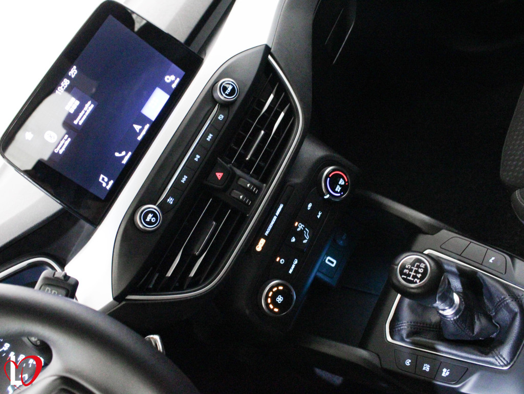 FORD FOCUS 1.0 ECOBOOST TREND 100 de segunda mano