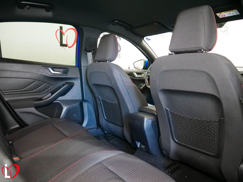 FORD FOCUS 1.5 ST LINE de segunda mano
